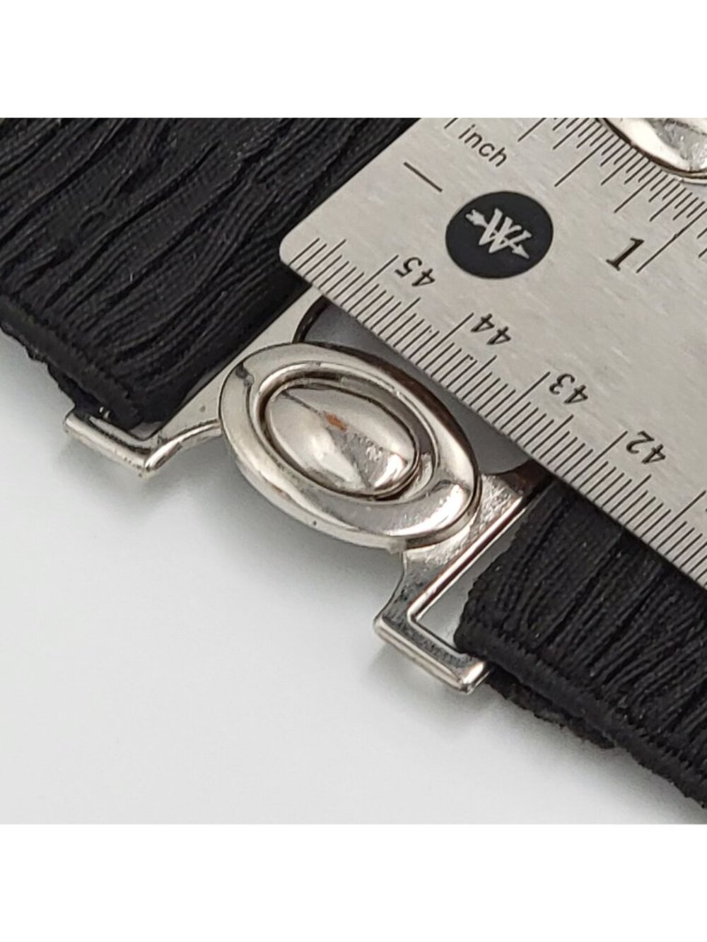 VTG Black Wide Stretch Belt With Silver-Tone Oval Buckle Closure 3.5 Inches Wide - Picture 10 of 13